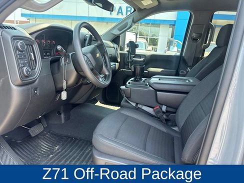 Used 2025 Chevrolet Silverado 2500 Custom w/ Custom Value Package AWD/4WD image 10