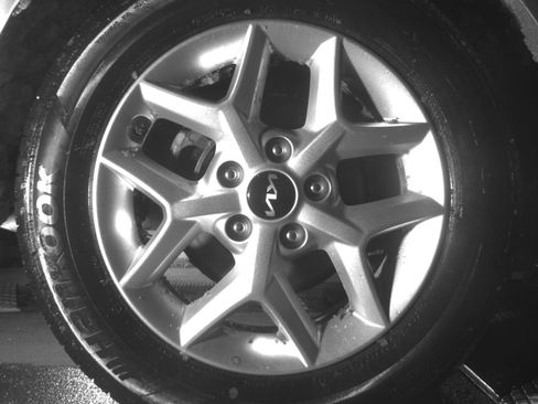 Used 2025 Kia Soul LX w/ LX Technology Package FWD image 15