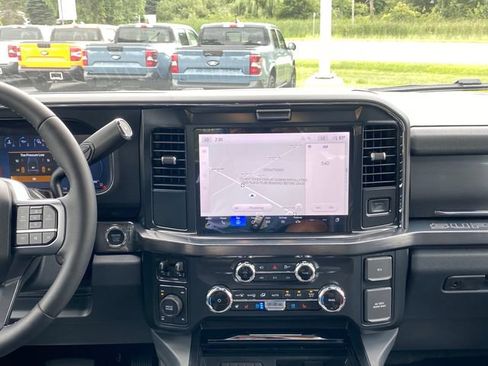 New 2026 Ford F350 Lariat AWD/4WD image 19