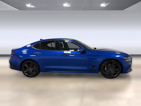 Used 2023 Genesis G70 2.0T w/ Sport Prestige Package RWD image 8