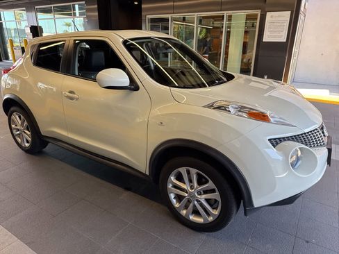 Used 2012 Nissan Juke SL FWD image 6