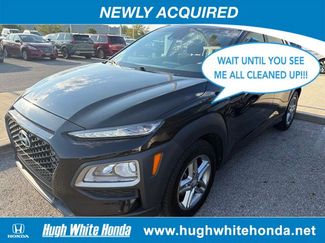 Used 2020 Hyundai Kona SE FWD video 1