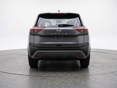 Used 2025 Nissan Rogue SV AWD/4WD image 7