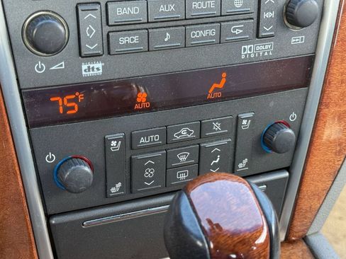 Used 2009 Cadillac STS w/ Rwd Preferred Equipment Group image 27