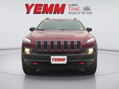 Used 2015 Jeep Cherokee Trailhawk w/ Comfort/Convenience Group image 2