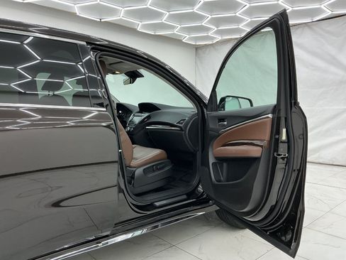 Used 2017 Acura MDX Sport Hybrid w/ Technology Pkg AWD/4WD image 17