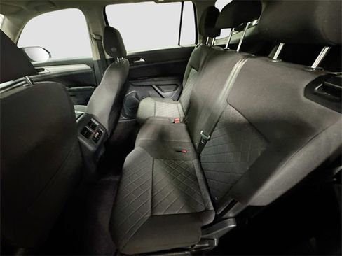 Used 2021 Volkswagen Atlas S image 23