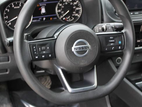 Used 2021 Nissan Rogue SV AWD/4WD image 12