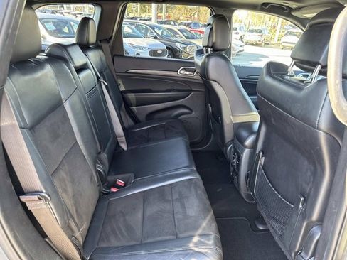 Used 2021 Jeep Grand Cherokee Laredo X image 20