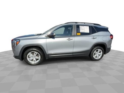 Certified 2023 GMC Terrain SLE w/ Driver Convenience Package AWD/4WD image 5