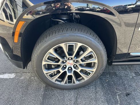 New 2026 GMC Yukon Denali w/ Sun & Power Step Package image 26