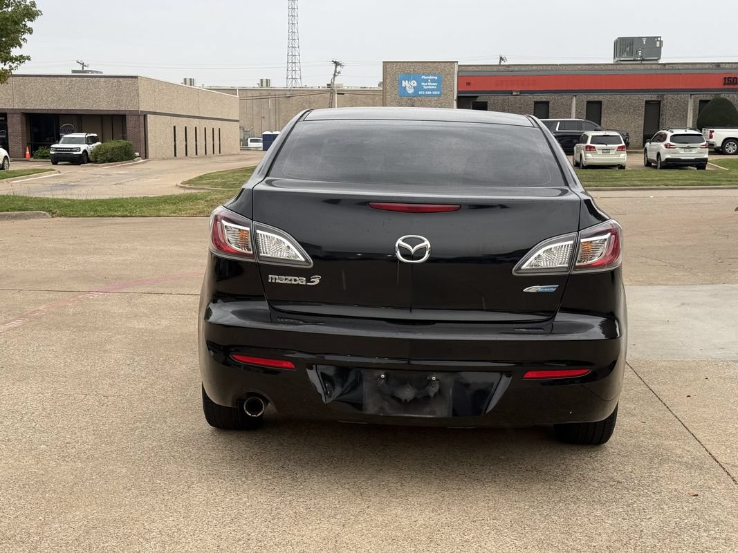Used 2012 MAZDA MAZDA3 i Touring FWD image 4