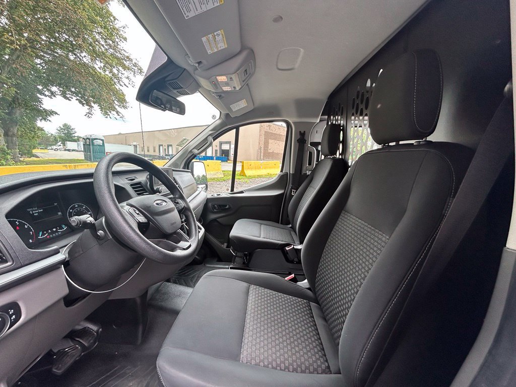 Used 2025 Ford Transit 250 Low Roof w/ Exterior Upgrade Package RWD image 17