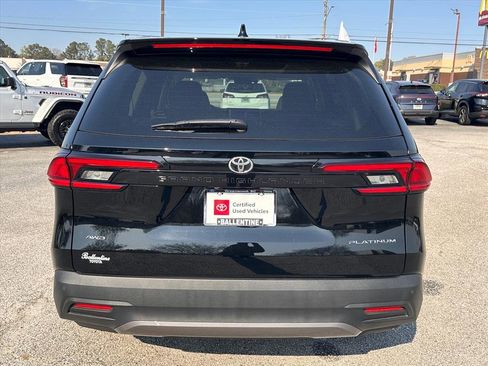Used 2025 Toyota Grand Highlander Platinum image 4