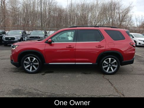 Used 2023 Honda Pilot Elite image 6