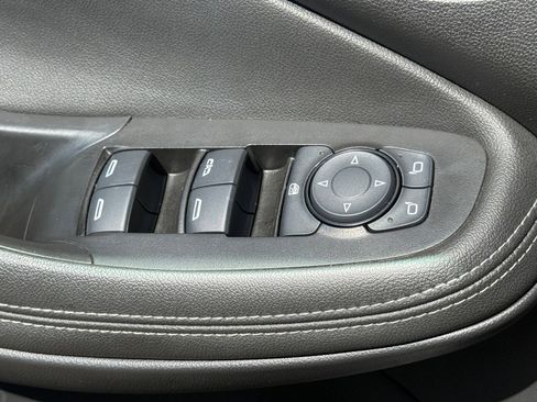 Used 2024 Buick Encore GX Preferred FWD image 24