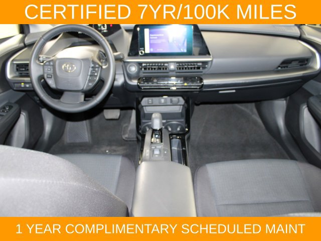 Used 2025 Toyota Prius LE FWD image 15