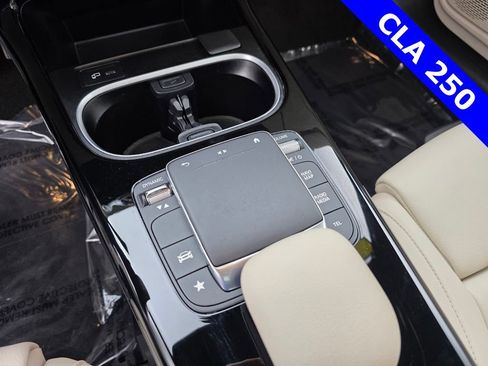 Used 2023 Mercedes-Benz CLA 250 CLA 250 image 24