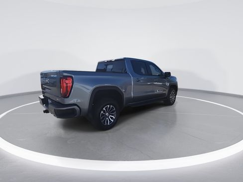 Used 2021 GMC Sierra 1500 AT4 w/ AT4 Premium Package AWD/4WD image 8