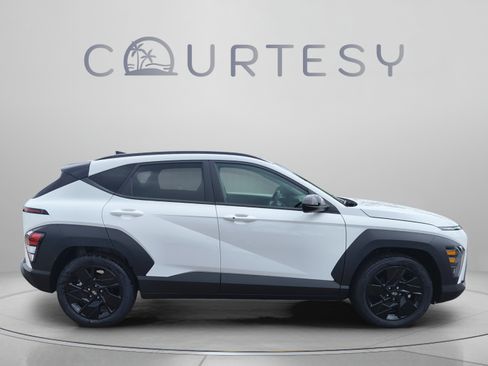 New 2027 Hyundai Kona SEL Sport FWD image 6