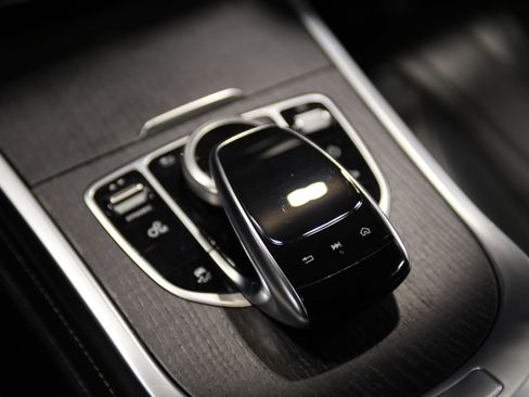 Used 2020 Mercedes-Benz G 550 image 32