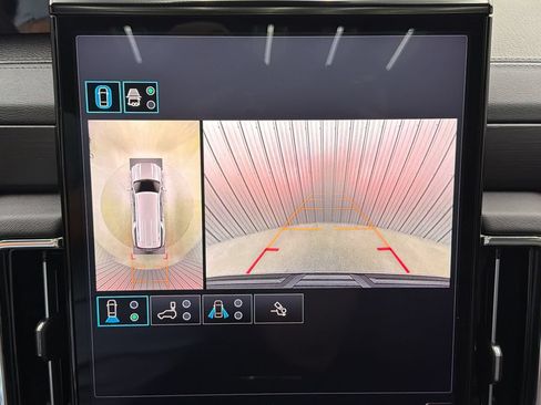 Used 2025 GMC Yukon XL Denali w/ Sun & Power Step Package AWD/4WD image 20