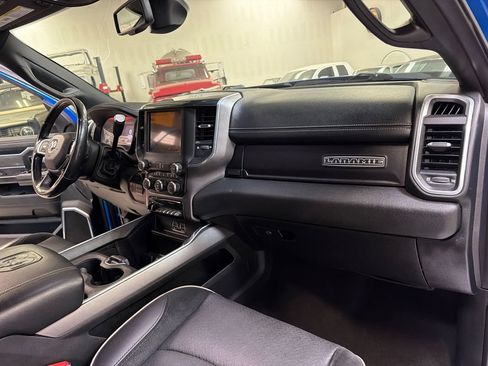 Used 2021 RAM 2500 Laramie AWD/4WD image 40