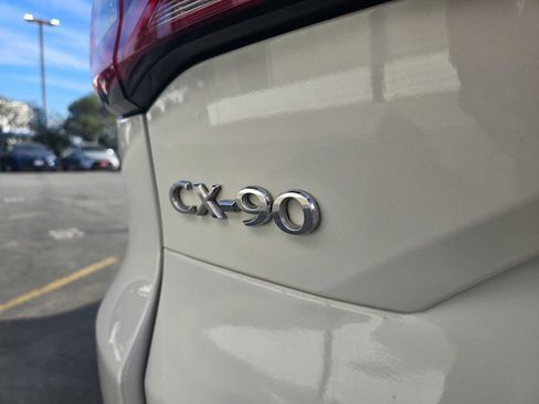 Used 2025 MAZDA CX-90 3.3 Turbo w/ Premium Sport Pkg image 17