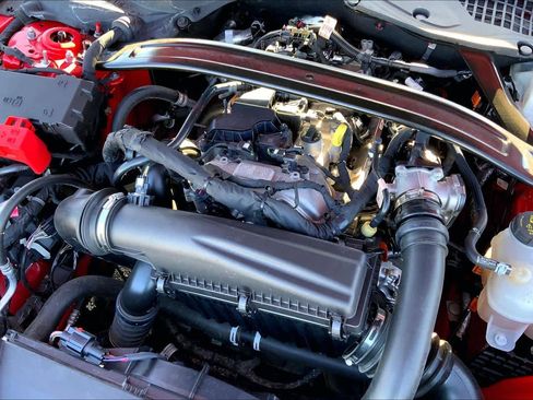 Used 2024 Ford Mustang Convertible image 32