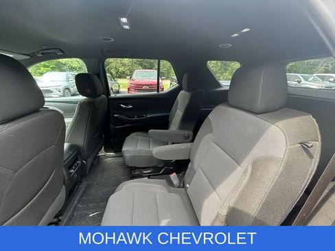 Used 2024 Chevrolet Traverse LT AWD/4WD image 10