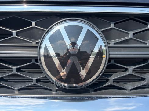 Used 2023 Volkswagen Taos S AWD/4WD image 23