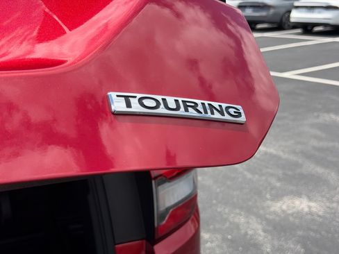 Used 2025 Honda Pilot Touring image 37