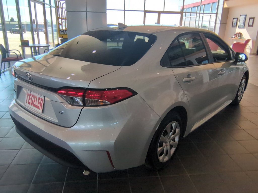 New 2027 Toyota Corolla LE FWD image 7