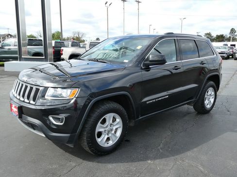 Used 2015 Jeep Grand Cherokee Laredo w/ Quick Order Package 23E AWD/4WD image 8