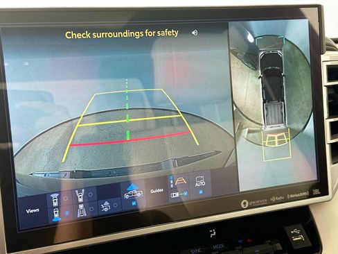 Used 2024 Toyota Tundra Capstone AWD/4WD image 18