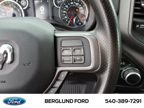 Used 2022 RAM 2500 Tradesman w/ Chrome Appearance Group image 23