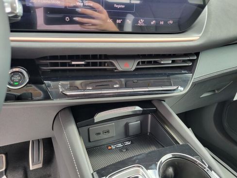 New 2026 Buick Envision Sport Touring AWD/4WD image 18