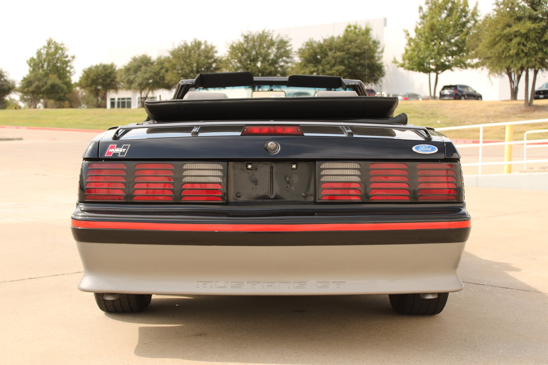 Used 1987 Ford Mustang GT RWD image 12