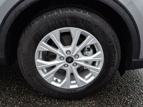 Certified 2024 Ford Escape Active w/ Cold Weather Package image 8