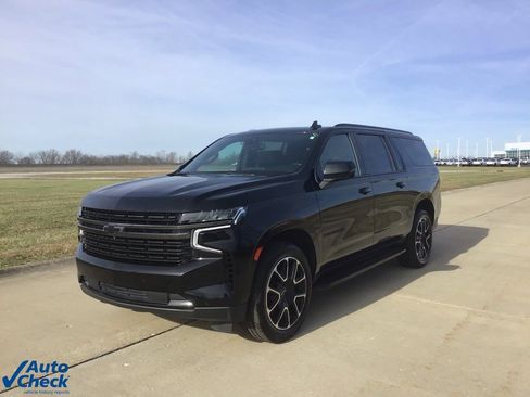 Used 2021 Chevrolet Suburban RST w/ Luxury Package image 10