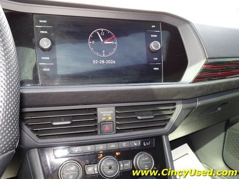 Used 2022 Volkswagen Jetta GLI Autobahn FWD image 17