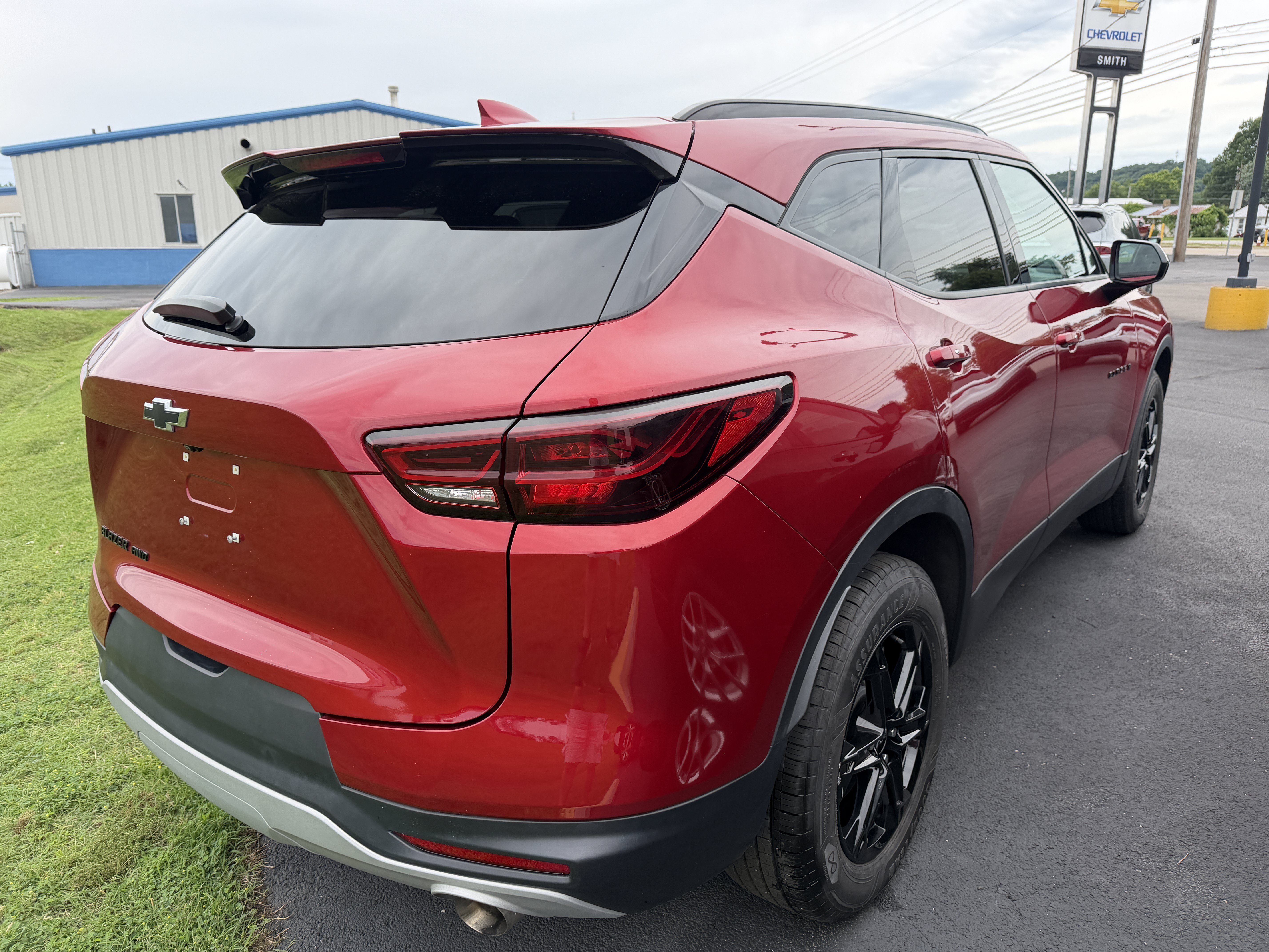 Used 2023 Chevrolet Blazer LT w/ Convenience Package AWD/4WD image 4