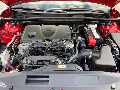 Used 2023 Toyota Camry LE image 9