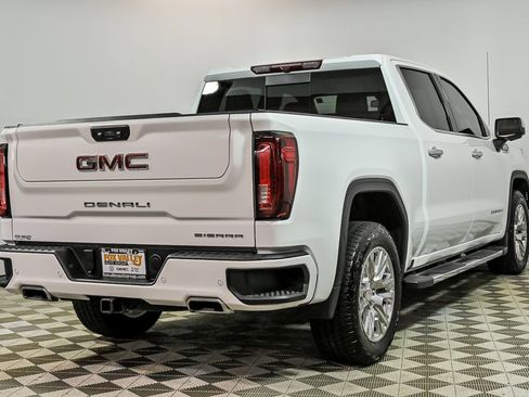 Used 2024 GMC Sierra 1500 Denali AWD/4WD image 8