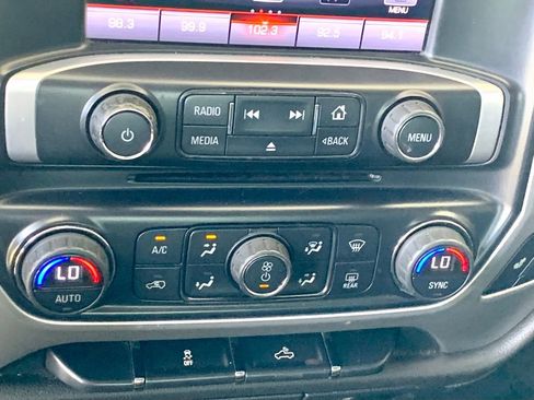 Used 2015 GMC Sierra 1500 SLE w/ SLE Value Package RWD image 32