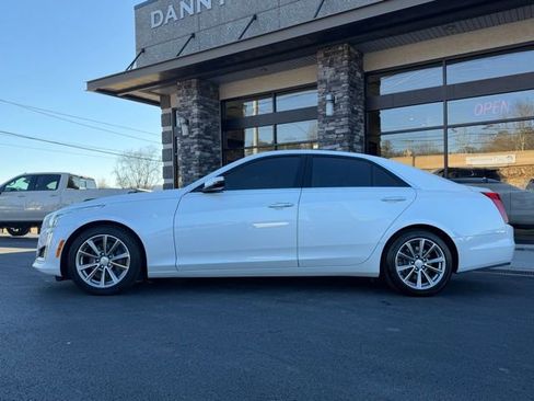 Used 2019 Cadillac CTS Luxury RWD image 14