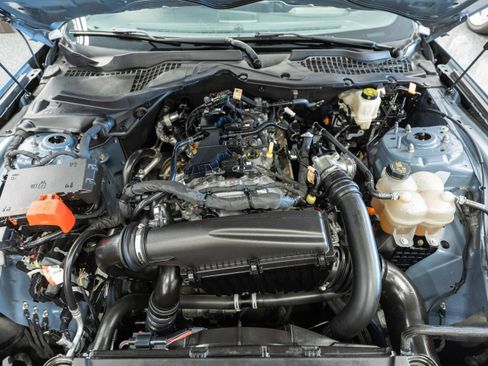Used 2024 Ford Mustang Coupe RWD image 13