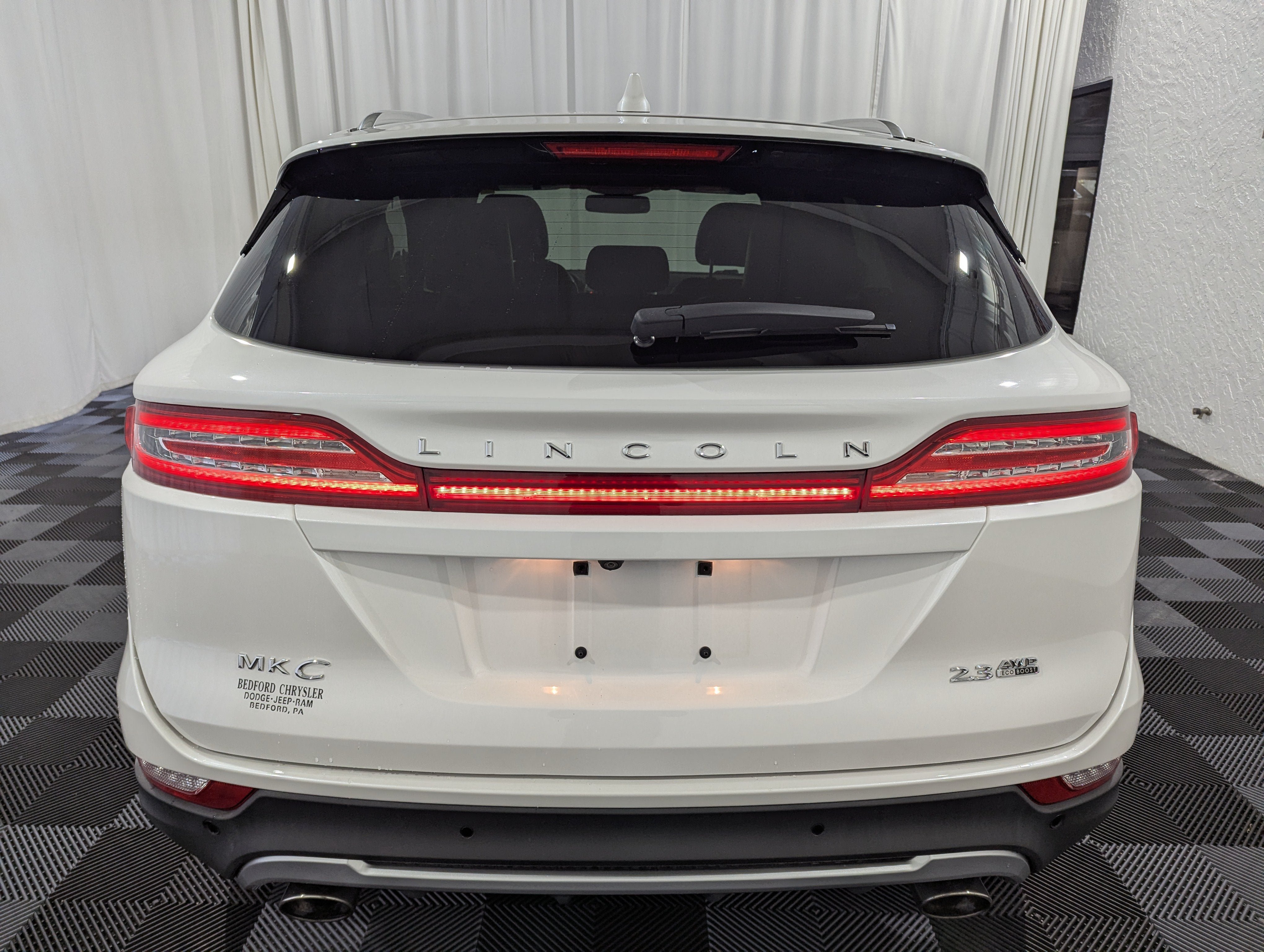 Used 2015 Lincoln MKC AWD w/ Equipment Group 102A Reserve image 8