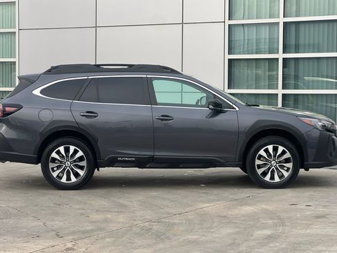 Used 2024 Subaru Outback Limited XT image 3