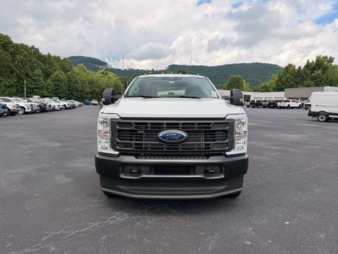 New 2026 Ford F250 XL AWD/4WD image 2